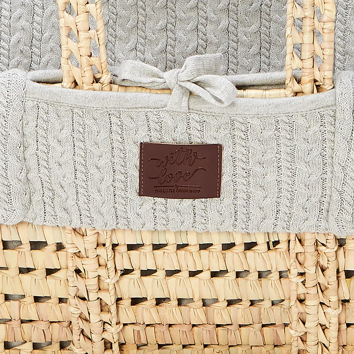 Organic Knitted Moses Basket Set inc Natural mattress